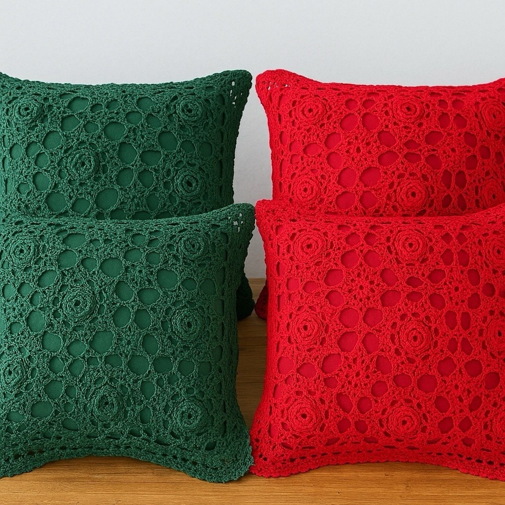 VTG Style Hand-Crocheted Pillow Covers Set of 4 Green & Red Sz 12X12 in